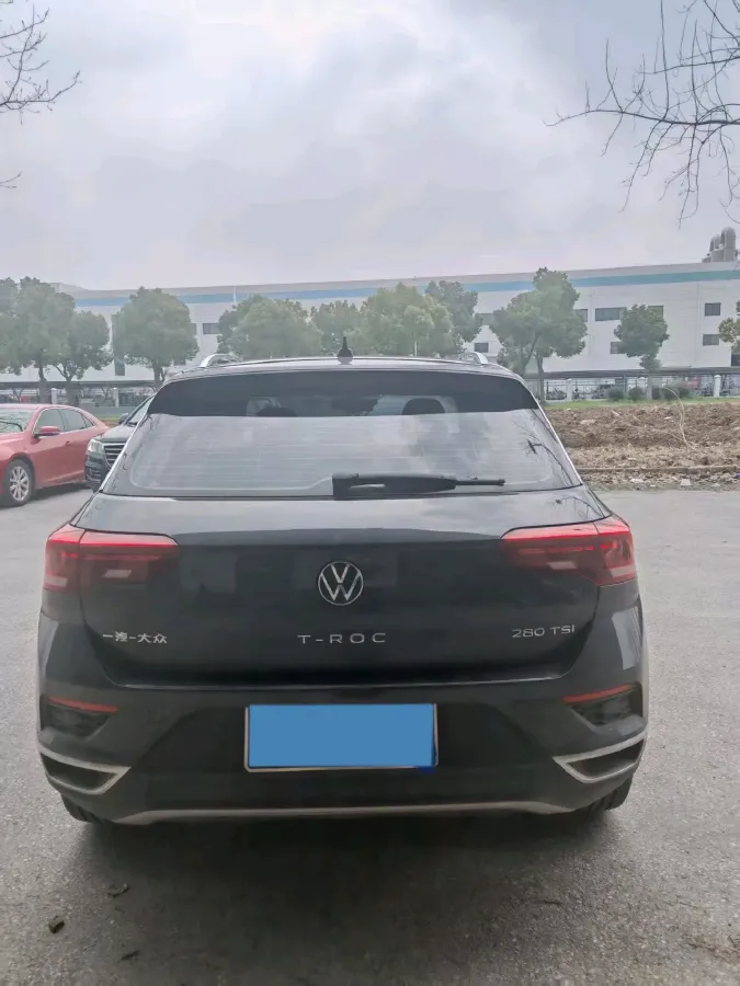 2021 Volkswagen T-Roc 1.4T 150HP L4 7DCT,autocango,china used car exporter,china ev exporter,chinese used car exporter,chinese used ev exporter