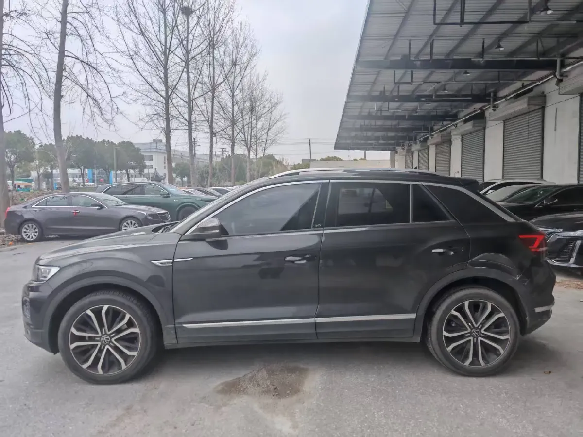 2021 Volkswagen T-Roc 1.4T 150HP L4 7DCT,autocango,china used car exporter,china ev exporter,chinese used car exporter,chinese used ev exporter