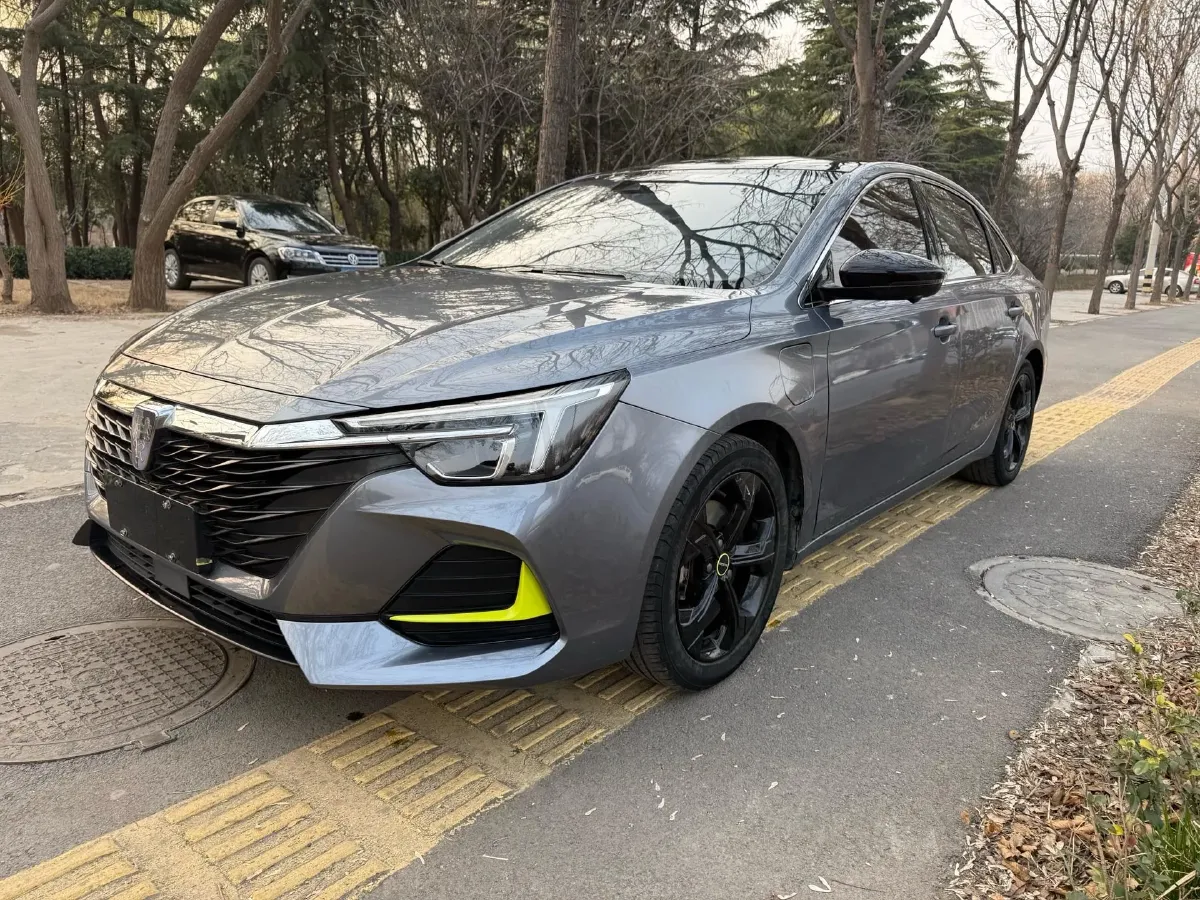 2020 Roewe i6 MAX 1.5T 169HP L4 AMT PHEV,autocango,china used car exporter,china ev exporter,chinese used car exporter,chinese used ev exporter