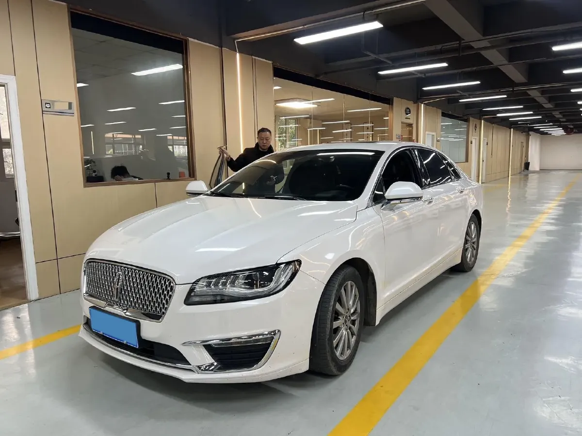 2018 Lincoln MKZ 2.0T 203HP L4 6AT,autocango,china used car exporter,china ev exporter,chinese used car exporter,chinese used ev exporter