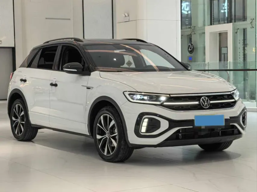 2024 Volkswagen T-Roc 1.5T 160HP L4 7DCT,autocango,china used car exporter,china ev exporter,chinese used car exporter,chinese used ev exporter