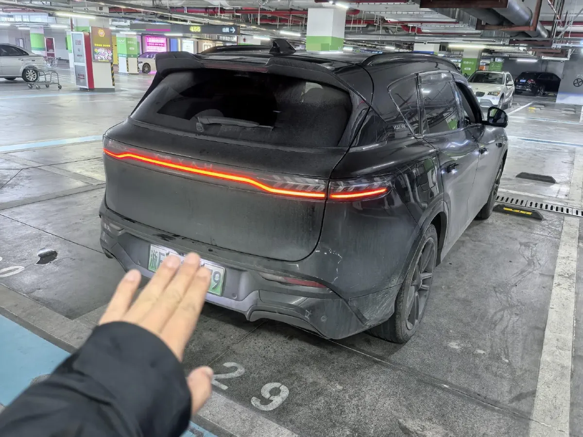 2025 Voyah FREE 1.5T 150HP L4 REEV 43KWH,autocango,china used car exporter,china ev exporter,chinese used car exporter,chinese used ev exporter