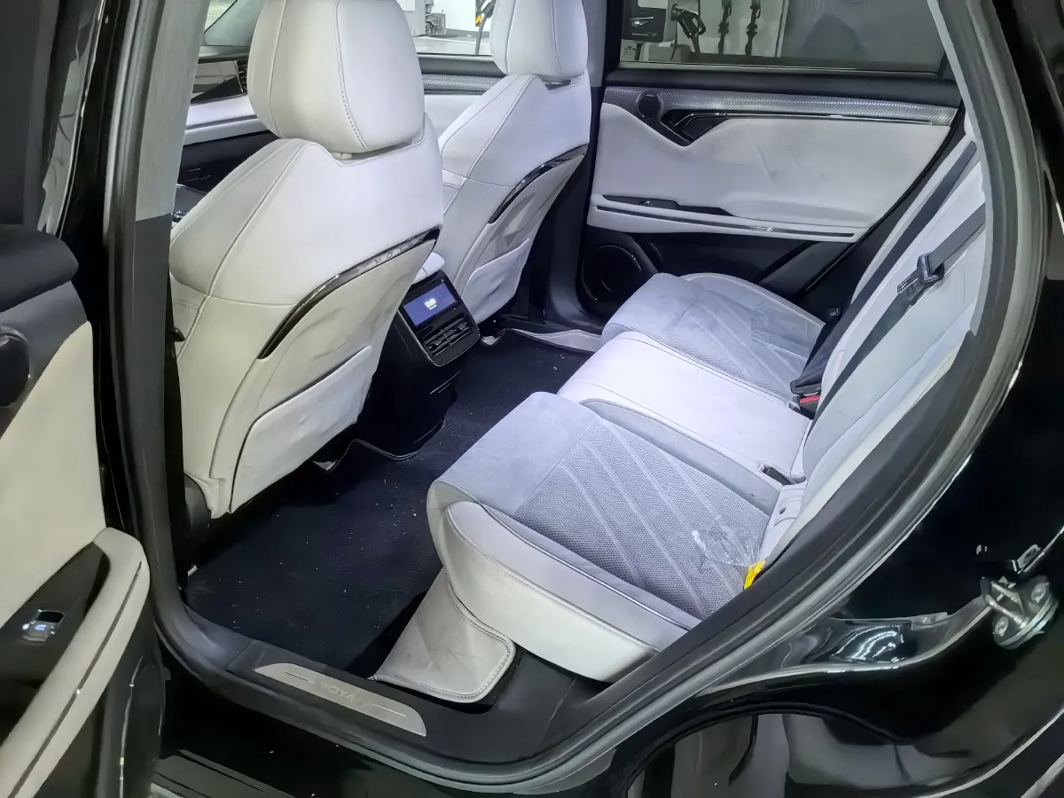 2025 Voyah FREE 1.5T 150HP L4 REEV 43KWH,autocango,china used car exporter,china ev exporter,chinese used car exporter,chinese used ev exporter