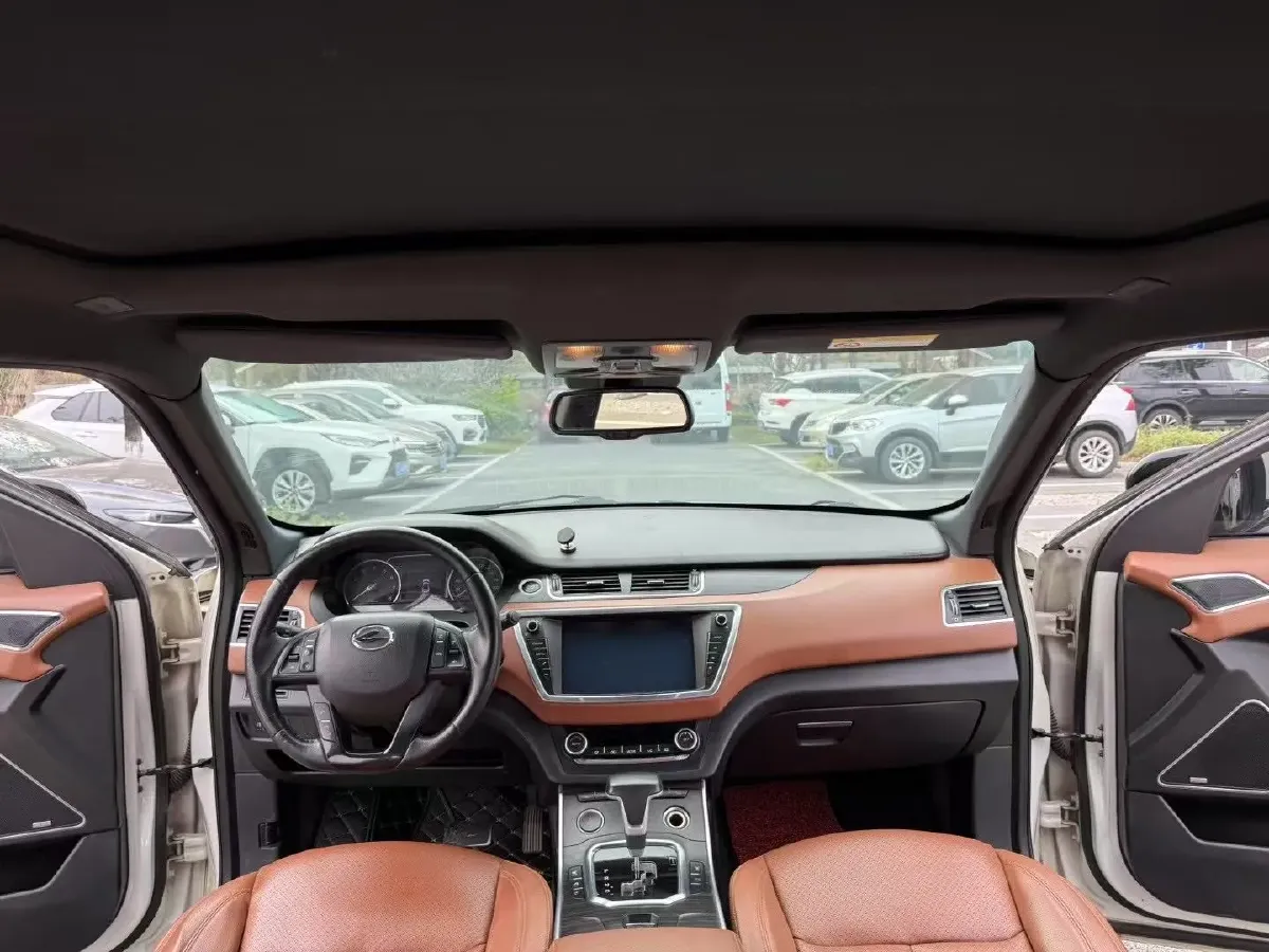 2018 Landwind X7 1.5T 163HP L4 8AT,autocango,china used car exporter,china ev exporter,chinese used car exporter,chinese used ev exporter