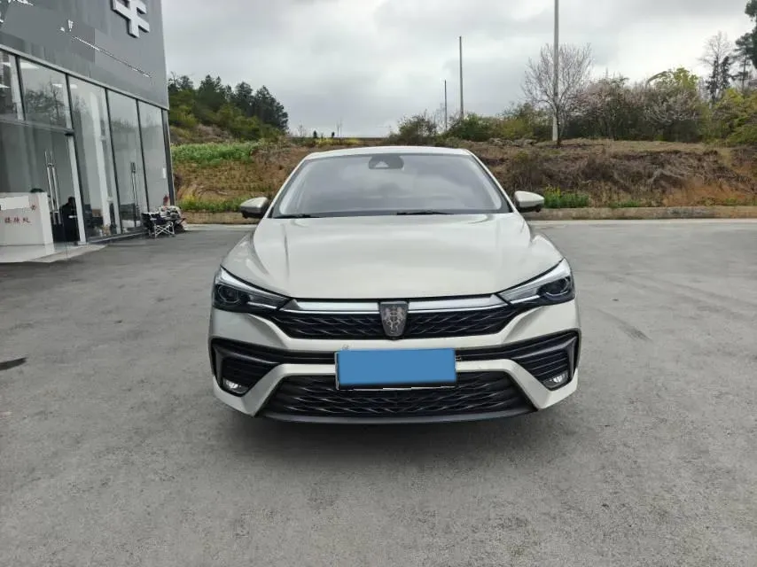 2021 Roewe i5 1.5L 120HP L4 CVT,autocango,china used car exporter,china ev exporter,chinese used car exporter,chinese used ev exporter