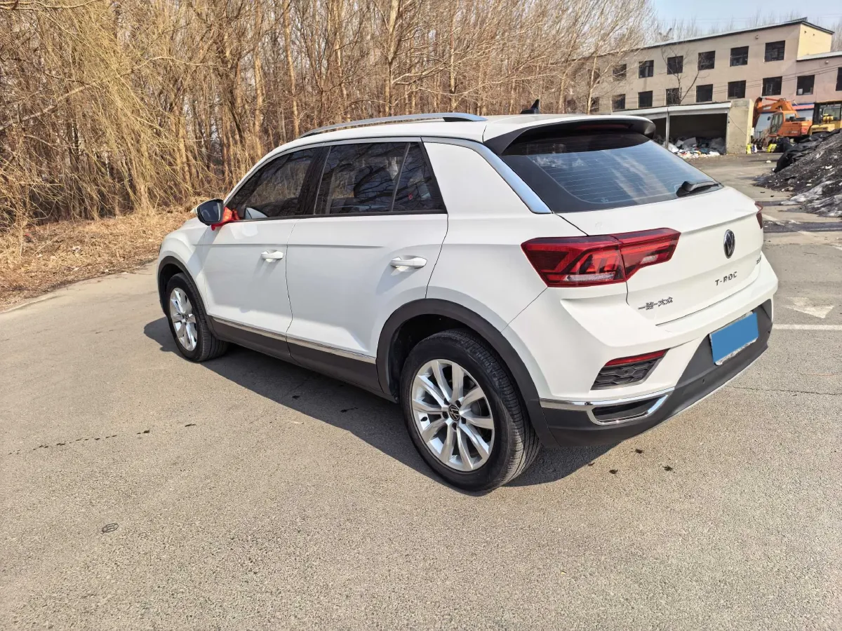 2022 Volkswagen T-Roc 1.4T 150HP L4 7DCT,autocango,china used car exporter,china ev exporter,chinese used car exporter,chinese used ev exporter