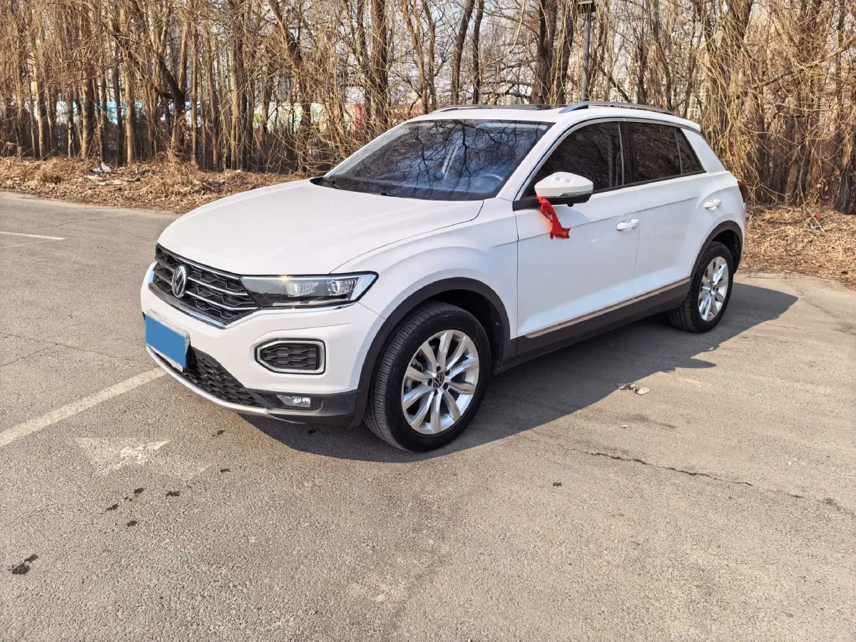 2022 Volkswagen T-Roc 1.4T 150HP L4 7DCT,autocango,china used car exporter,china ev exporter,chinese used car exporter,chinese used ev exporter
