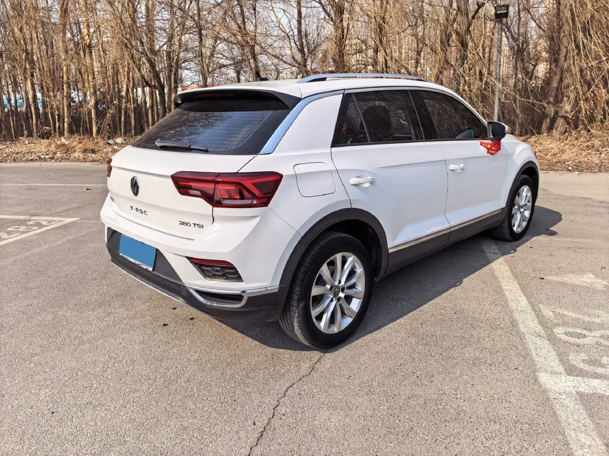 2022 Volkswagen T-Roc 1.4T 150HP L4 7DCT,autocango,china used car exporter,china ev exporter,chinese used car exporter,chinese used ev exporter