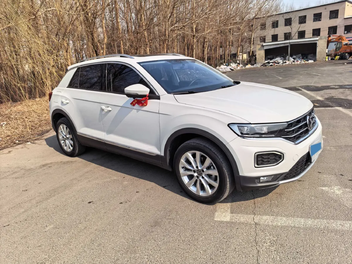 2022 Volkswagen T-Roc 1.4T 150HP L4 7DCT,autocango,china used car exporter,china ev exporter,chinese used car exporter,chinese used ev exporter