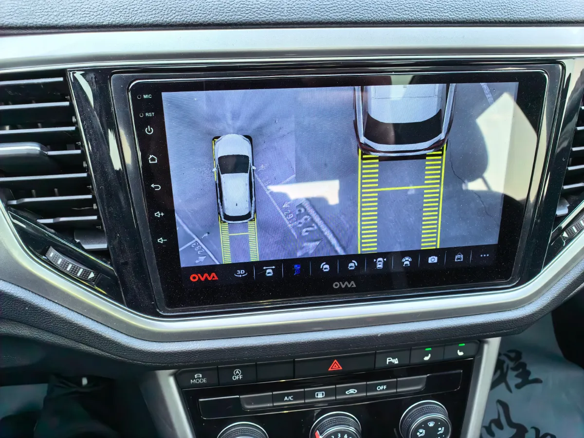 2022 Volkswagen T-Roc 1.4T 150HP L4 7DCT,autocango,china used car exporter,china ev exporter,chinese used car exporter,chinese used ev exporter