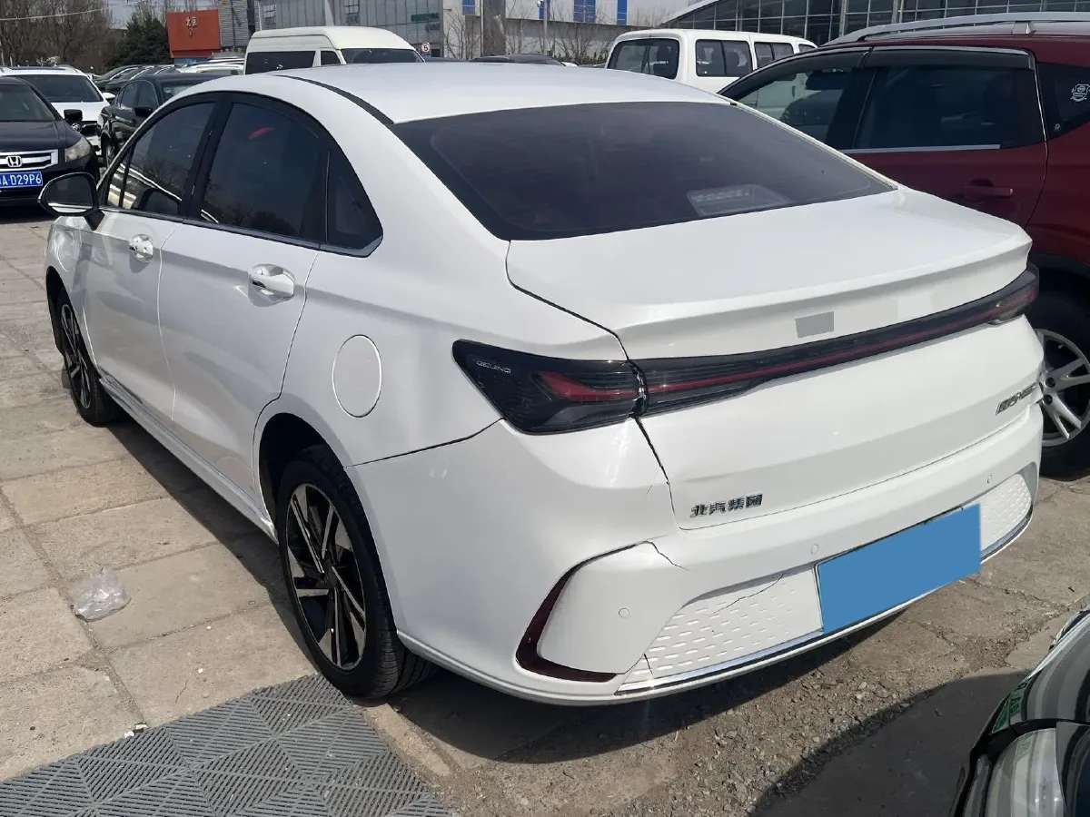 2021 Bestune B70 1.5T 169HP L4 7DCT,autocango,china used car exporter,china ev exporter,chinese used car exporter,chinese used ev exporter