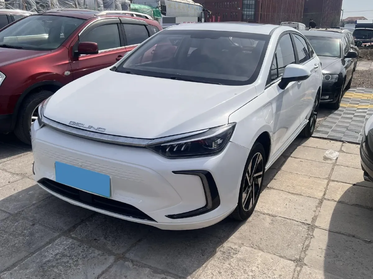 2021 Bestune B70 1.5T 169HP L4 7DCT,autocango,china used car exporter,china ev exporter,chinese used car exporter,chinese used ev exporter
