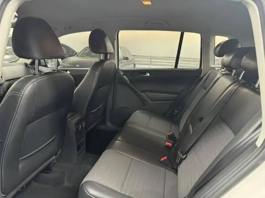 2017 MAXUS T60 2.0T 224HP L4 6AT,autocango,china used car exporter,china ev exporter,chinese used car exporter,chinese used ev exporter