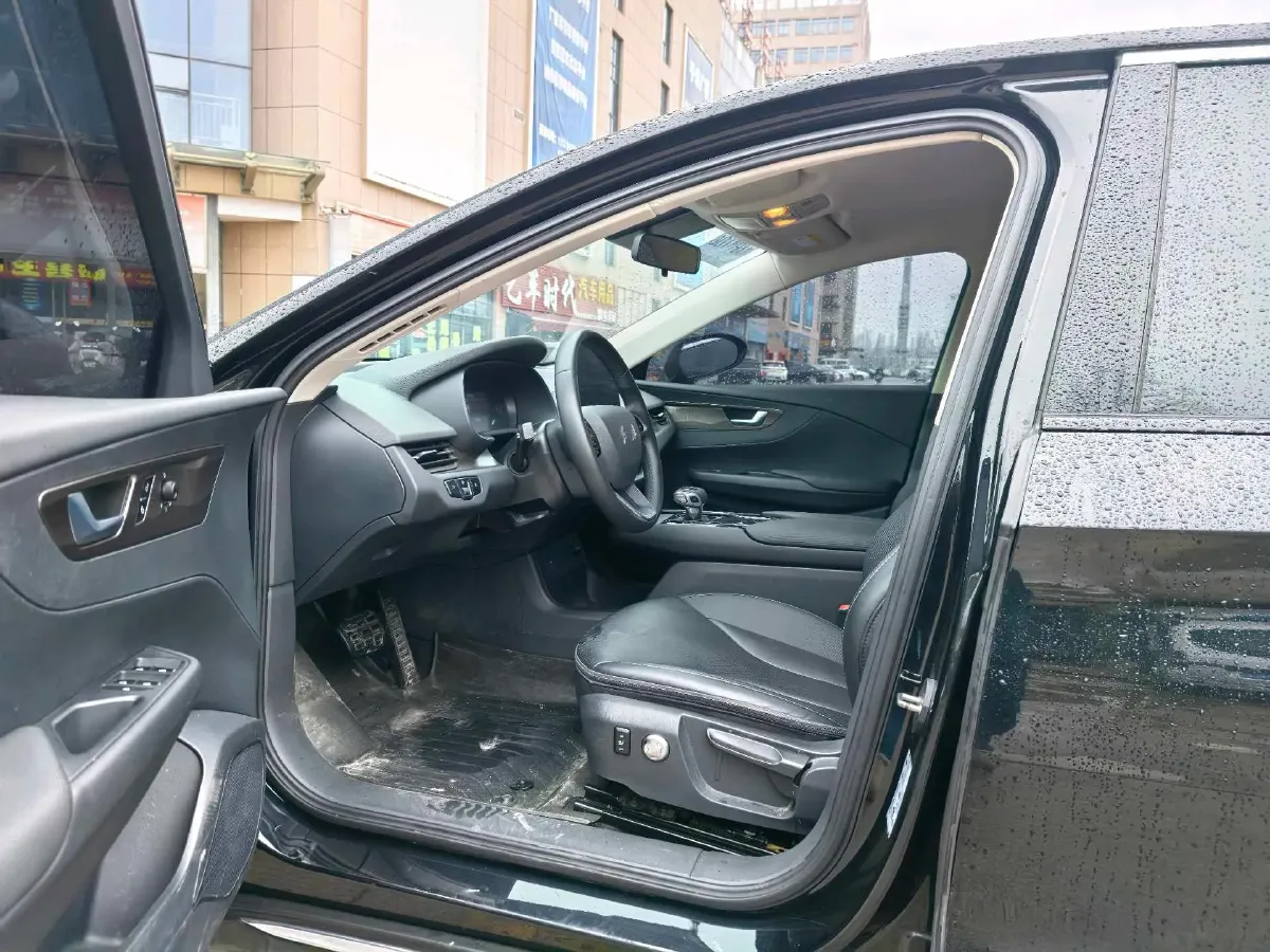 2023 HongQi E-QM5 BEV 54KWH,autocango,china used car exporter,china ev exporter,chinese used car exporter,chinese used ev exporter