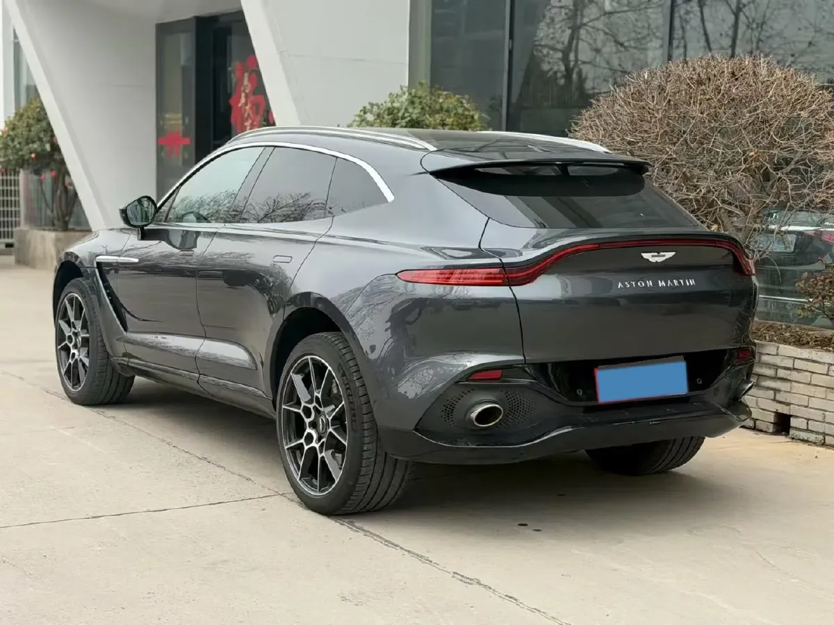 2020 Aston Martin DBX 4.0T 550HP V8 9AT,autocango,china used car exporter,china ev exporter,chinese used car exporter,chinese used ev exporter