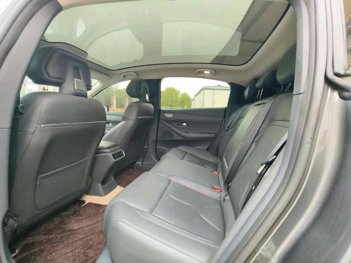 2022 DongFeng Forthing LingZhi EV BEV 68.4KWH,autocango,china used car exporter,china ev exporter,chinese used car exporter,chinese used ev exporter