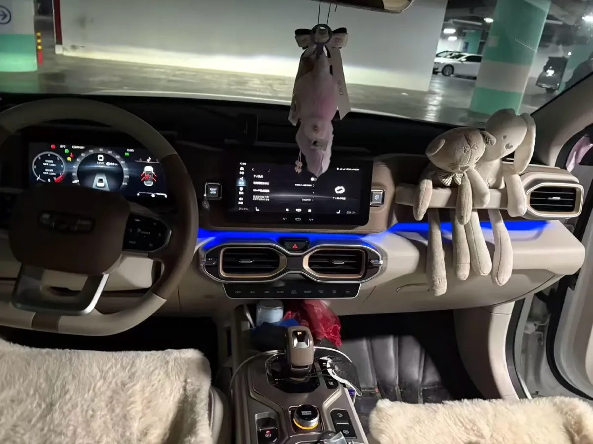 2020 Geely ICON 1.5T 177HP L3 7DCT,autocango,china used car exporter,china ev exporter,chinese used car exporter,chinese used ev exporter