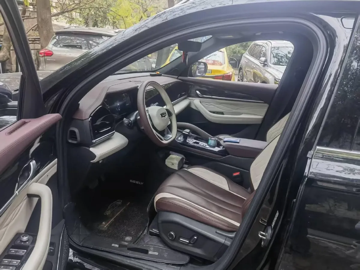 2024 Geely Monjaro 2.0T 238HP L4 8AT,autocango,china used car exporter,china ev exporter,chinese used car exporter,chinese used ev exporter