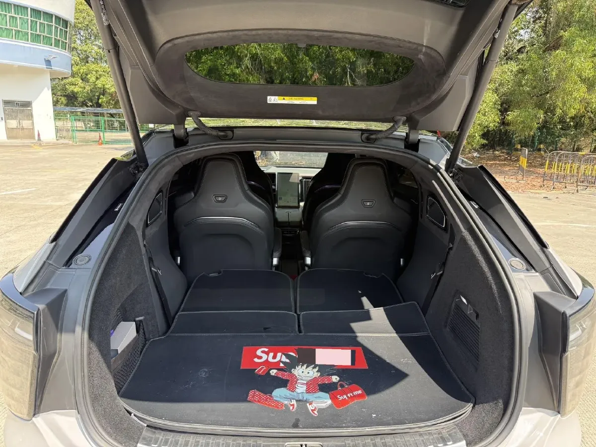 2021 HiPhi X BEV 97KWH,autocango,china used car exporter,china ev exporter,chinese used car exporter,chinese used ev exporter