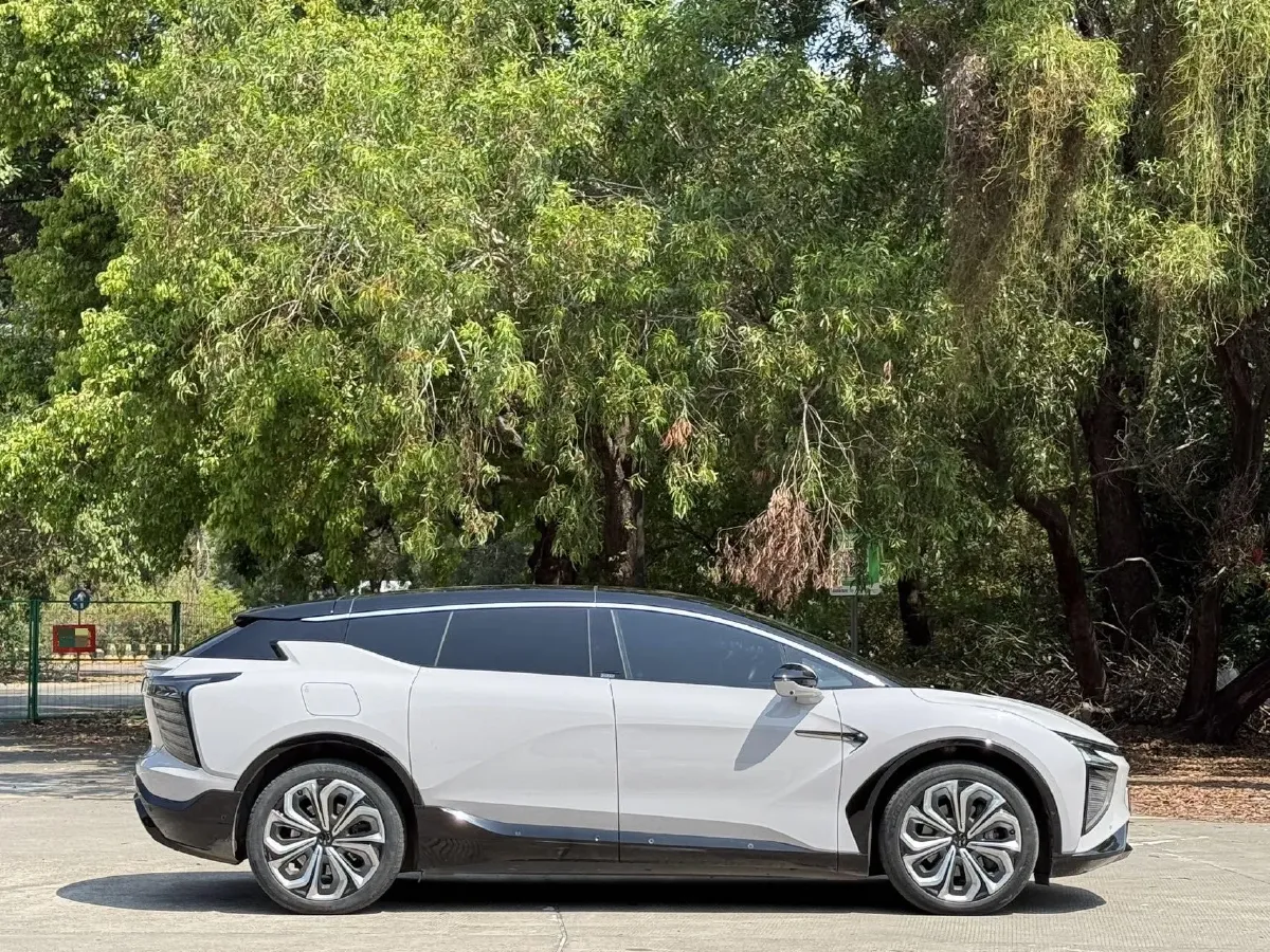 2021 HiPhi X BEV 97KWH,autocango,china used car exporter,china ev exporter,chinese used car exporter,chinese used ev exporter