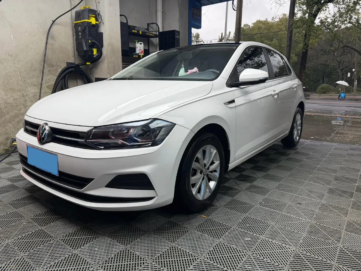 2019 Volkswagen Polo 1.5L 113HP L4 6AT,autocango,china used car exporter,china ev exporter,chinese used car exporter,chinese used ev exporter