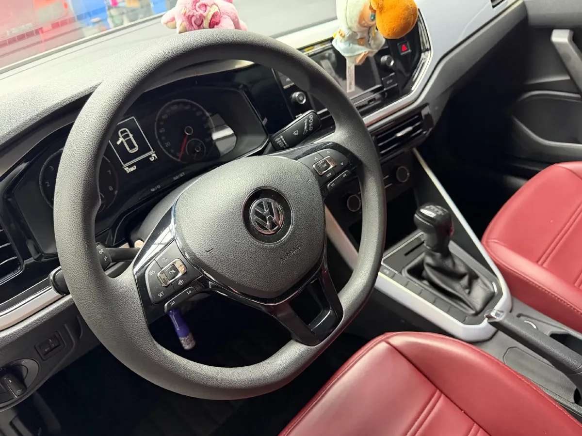 2019 Volkswagen Polo 1.5L 113HP L4 6AT,autocango,china used car exporter,china ev exporter,chinese used car exporter,chinese used ev exporter