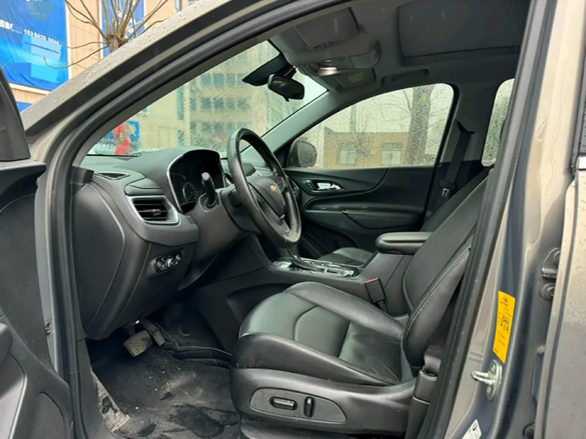 2018 Chevrolet Equinox 2.0T 260HP L4 9AT,autocango,china used car exporter,china ev exporter,chinese used car exporter,chinese used ev exporter