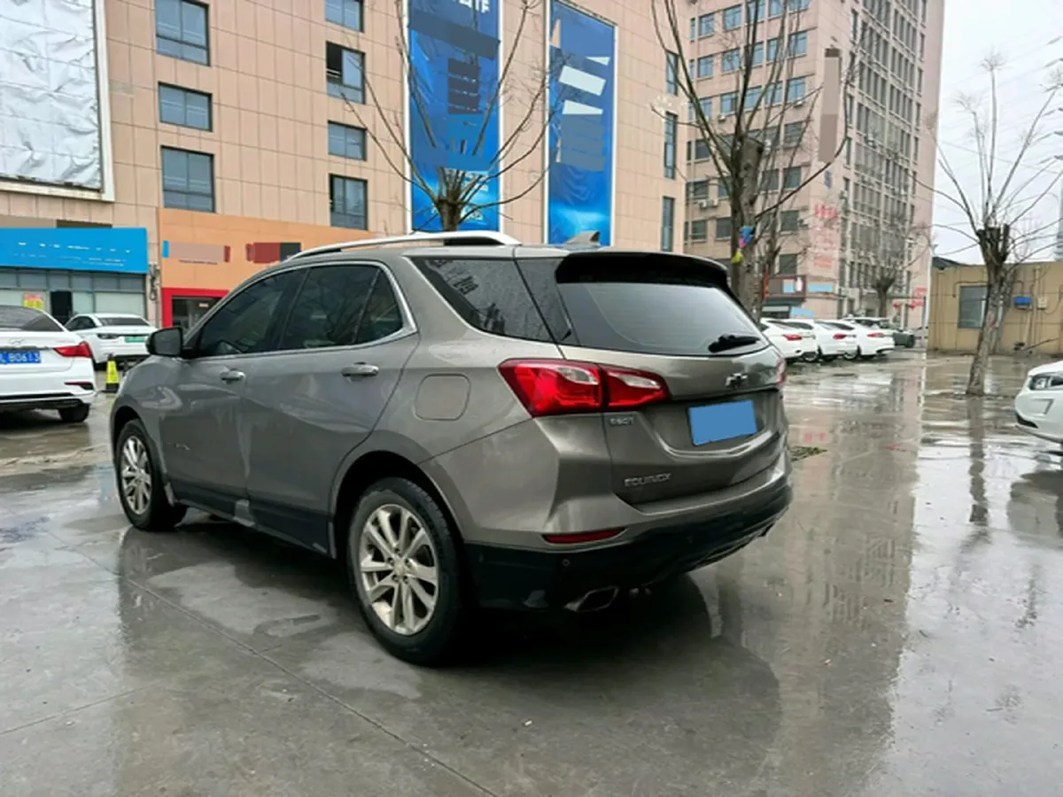2018 Chevrolet Equinox 2.0T 260HP L4 9AT,autocango,china used car exporter,china ev exporter,chinese used car exporter,chinese used ev exporter