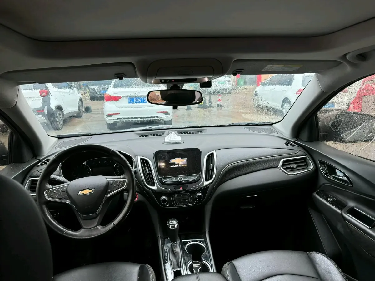2018 Chevrolet Equinox 2.0T 260HP L4 9AT,autocango,china used car exporter,china ev exporter,chinese used car exporter,chinese used ev exporter