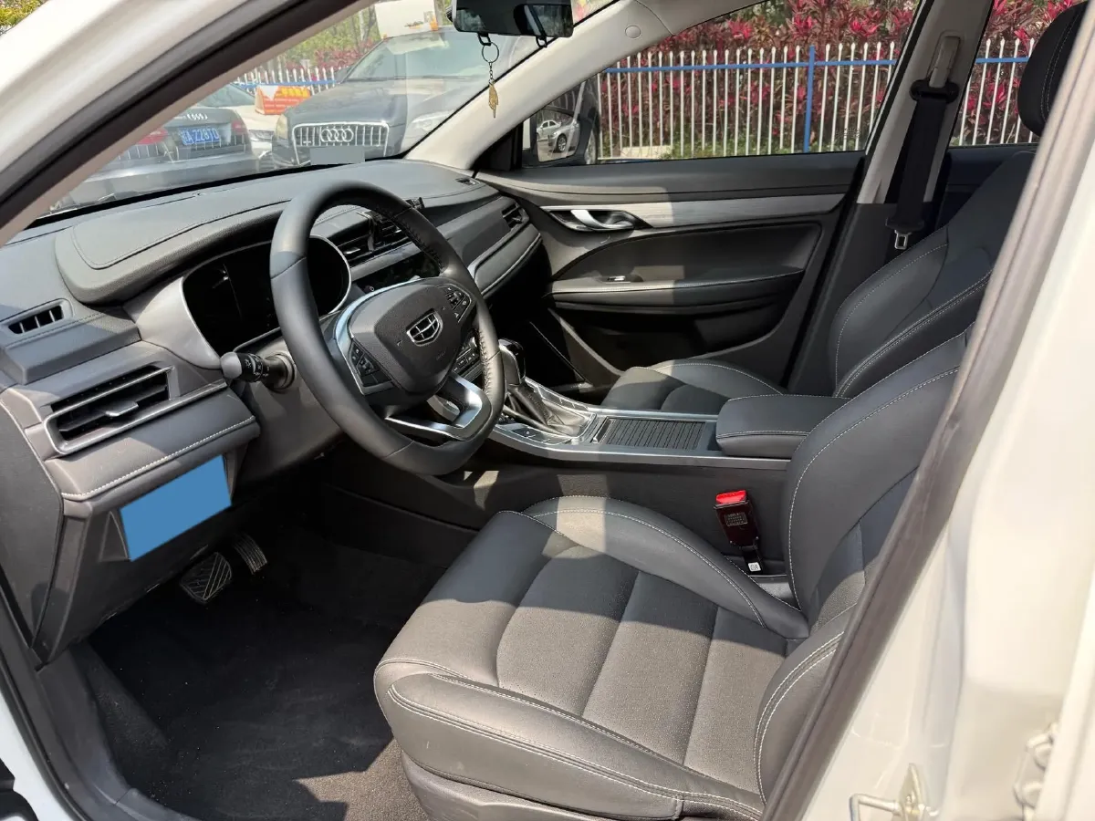 2020 Geely Emgrand 1.5L 109HP L4 CVT,autocango,china used car exporter,china ev exporter,chinese used car exporter,chinese used ev exporter