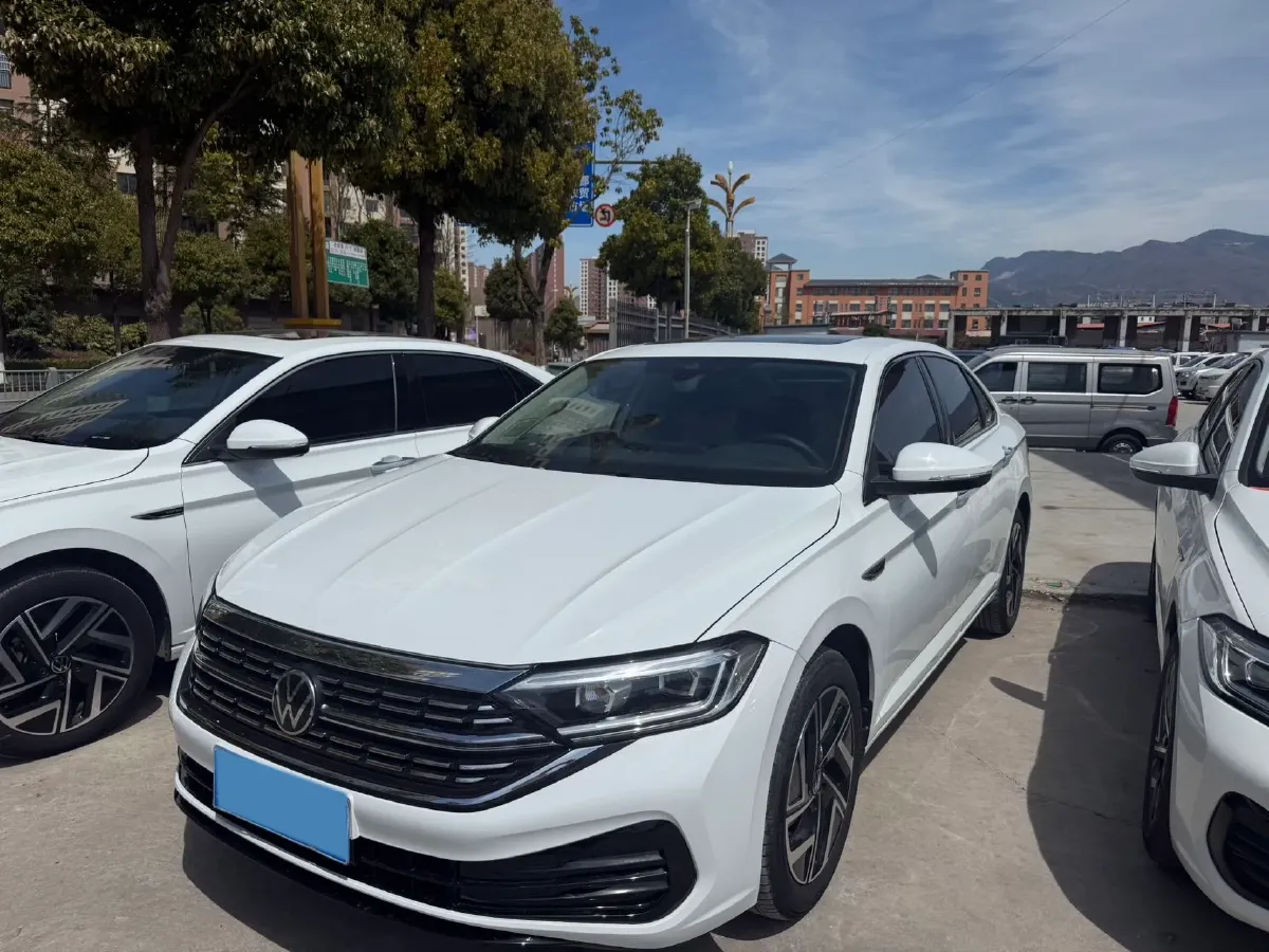 2023 Volkswagen Sagitar 1.4T 150HP L4 7DCT,autocango,china used car exporter,china ev exporter,chinese used car exporter,chinese used ev exporter