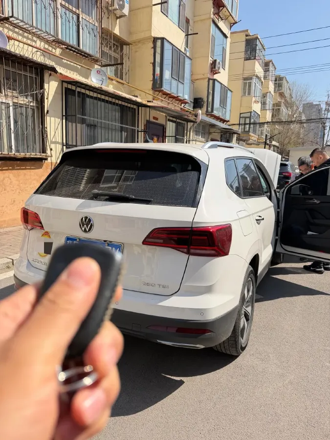 2022 Ford Transit 2.0T 202HP L4 6AT,autocango,china used car exporter,china ev exporter,chinese used car exporter,chinese used ev exporter