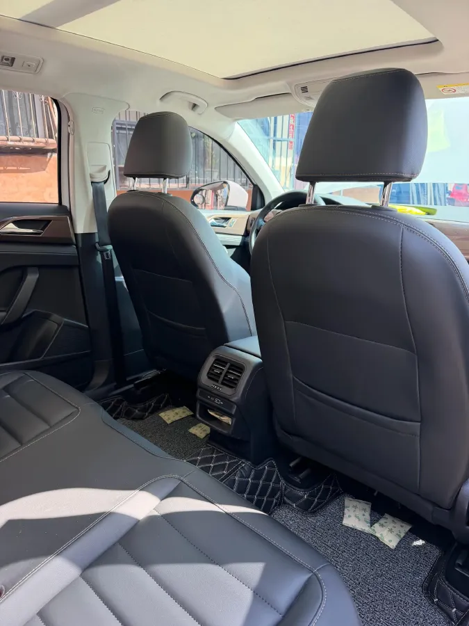 2022 Ford Transit 2.0T 202HP L4 6AT,autocango,china used car exporter,china ev exporter,chinese used car exporter,chinese used ev exporter