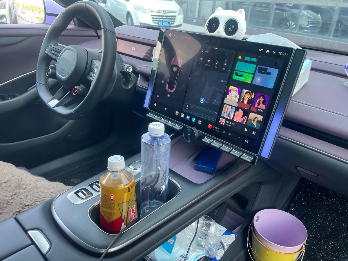 2024 MI SU7 BEV 101KWH,autocango,china used car exporter,china ev exporter,chinese used car exporter,chinese used ev exporter