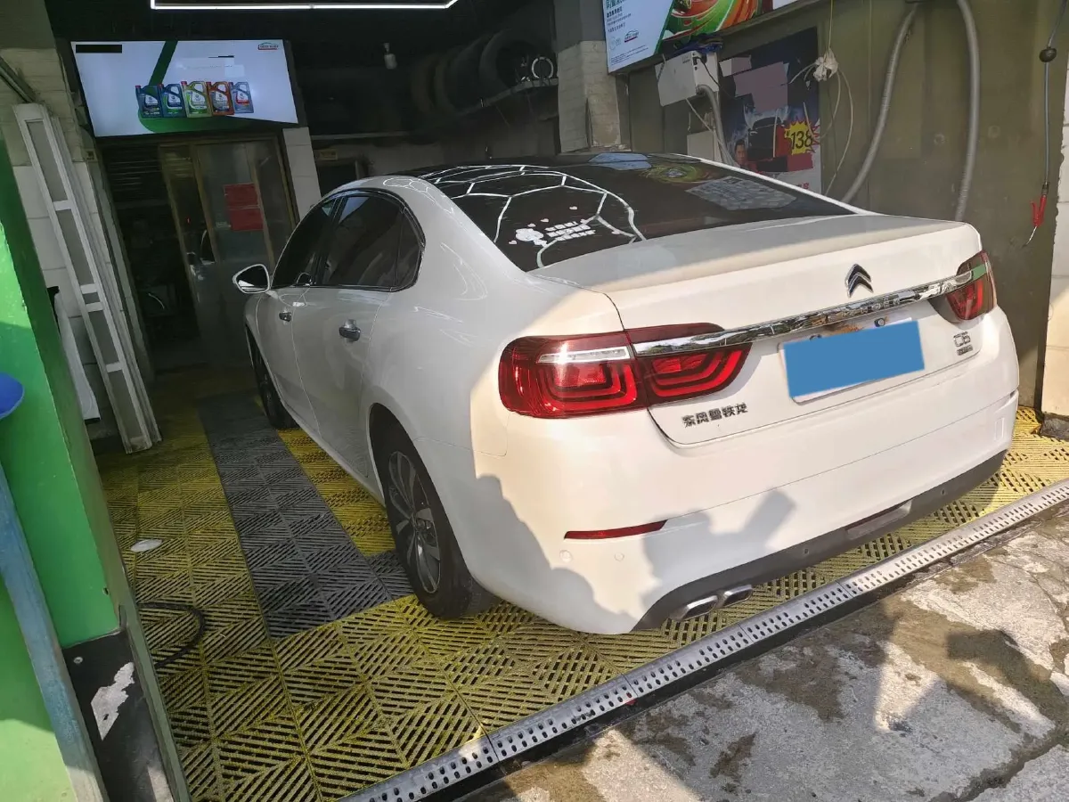 2017 Citroen C6 1.8T 204HP L4 6AT,autocango,china used car exporter,china ev exporter,chinese used car exporter,chinese used ev exporter