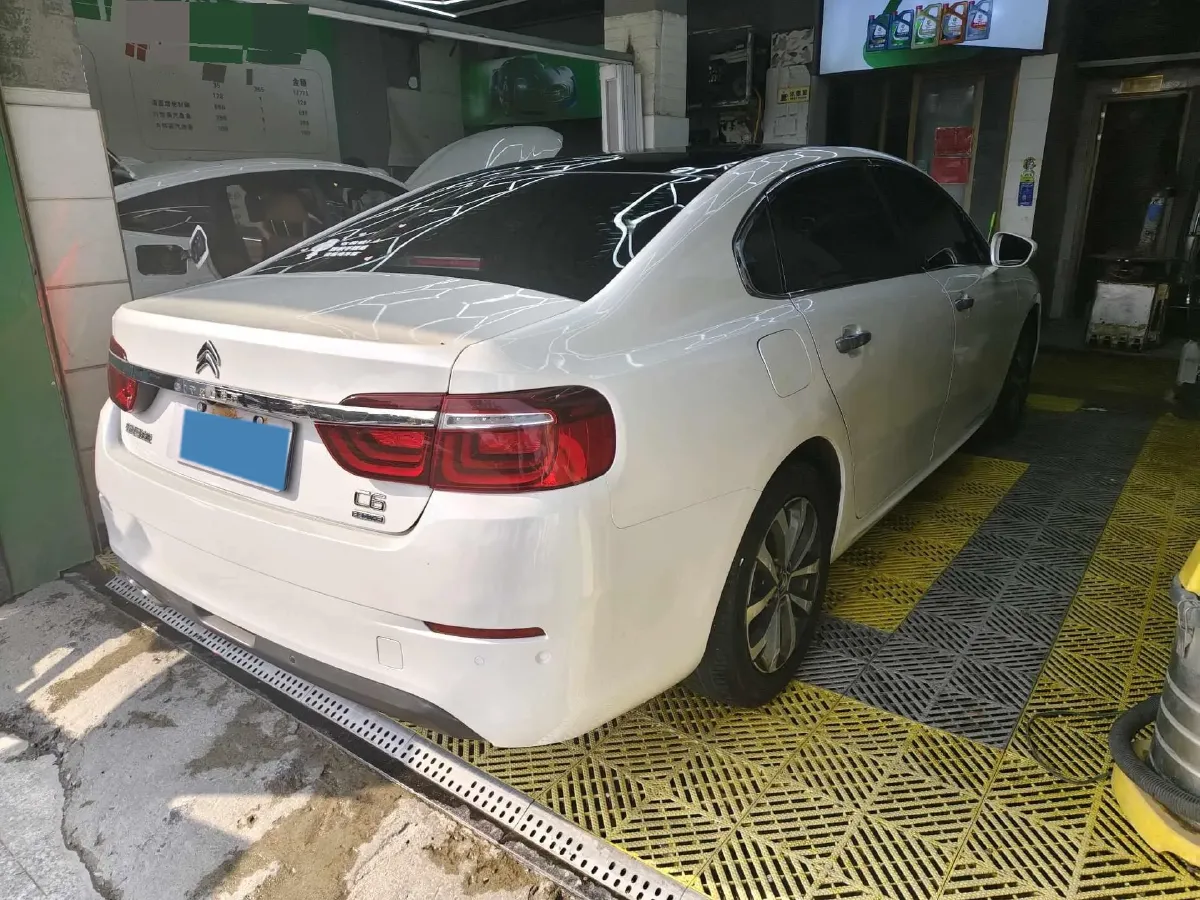 2017 Citroen C6 1.8T 204HP L4 6AT,autocango,china used car exporter,china ev exporter,chinese used car exporter,chinese used ev exporter