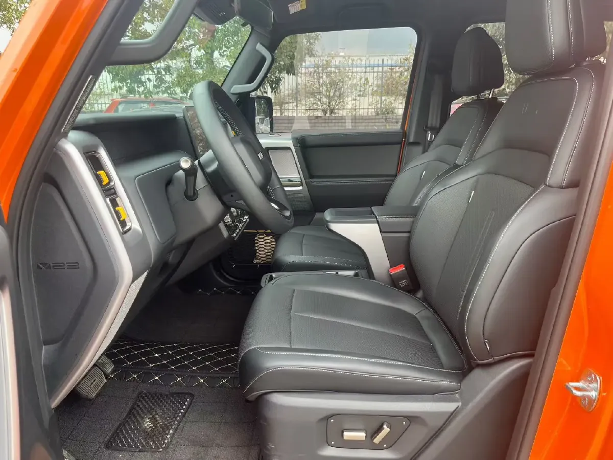 2025 Yufeng Auto Golden Warehouse BEV,autocango,china used car exporter,china ev exporter,chinese used car exporter,chinese used ev exporter