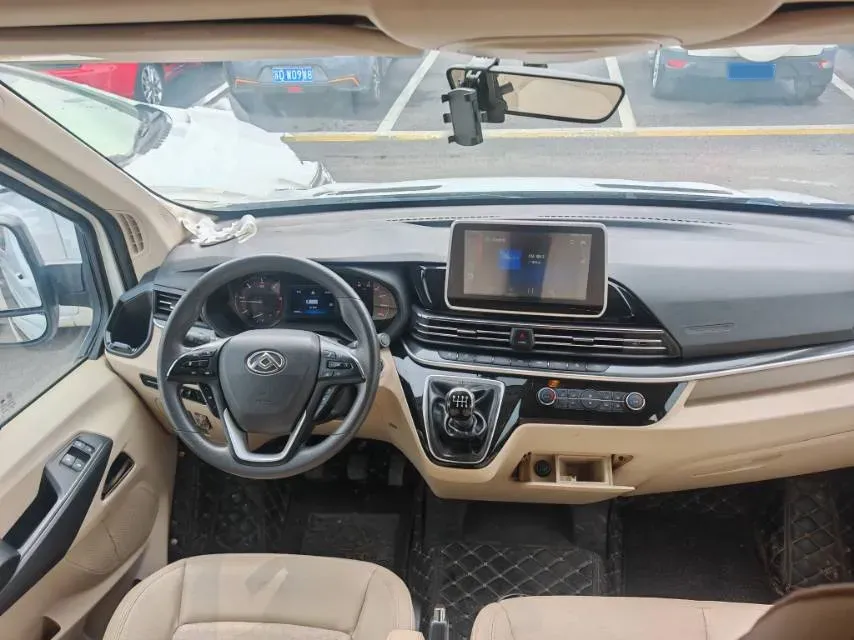 2019 MAXUS XinTu V90 2.0T 148HP L4 6MT,autocango,china used car exporter,china ev exporter,chinese used car exporter,chinese used ev exporter