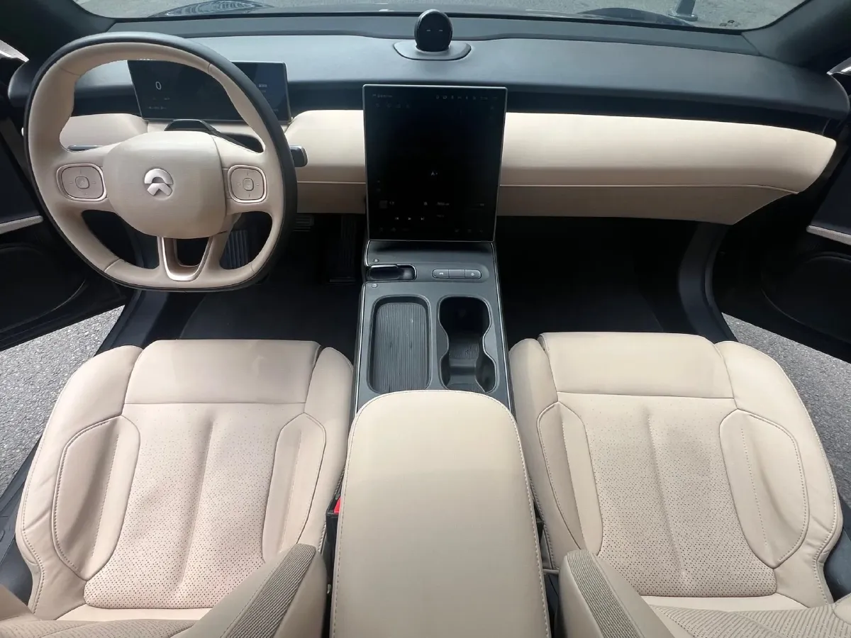 2024 NIO ET5T BEV 75KWH,autocango,china used car exporter,china ev exporter,chinese used car exporter,chinese used ev exporter