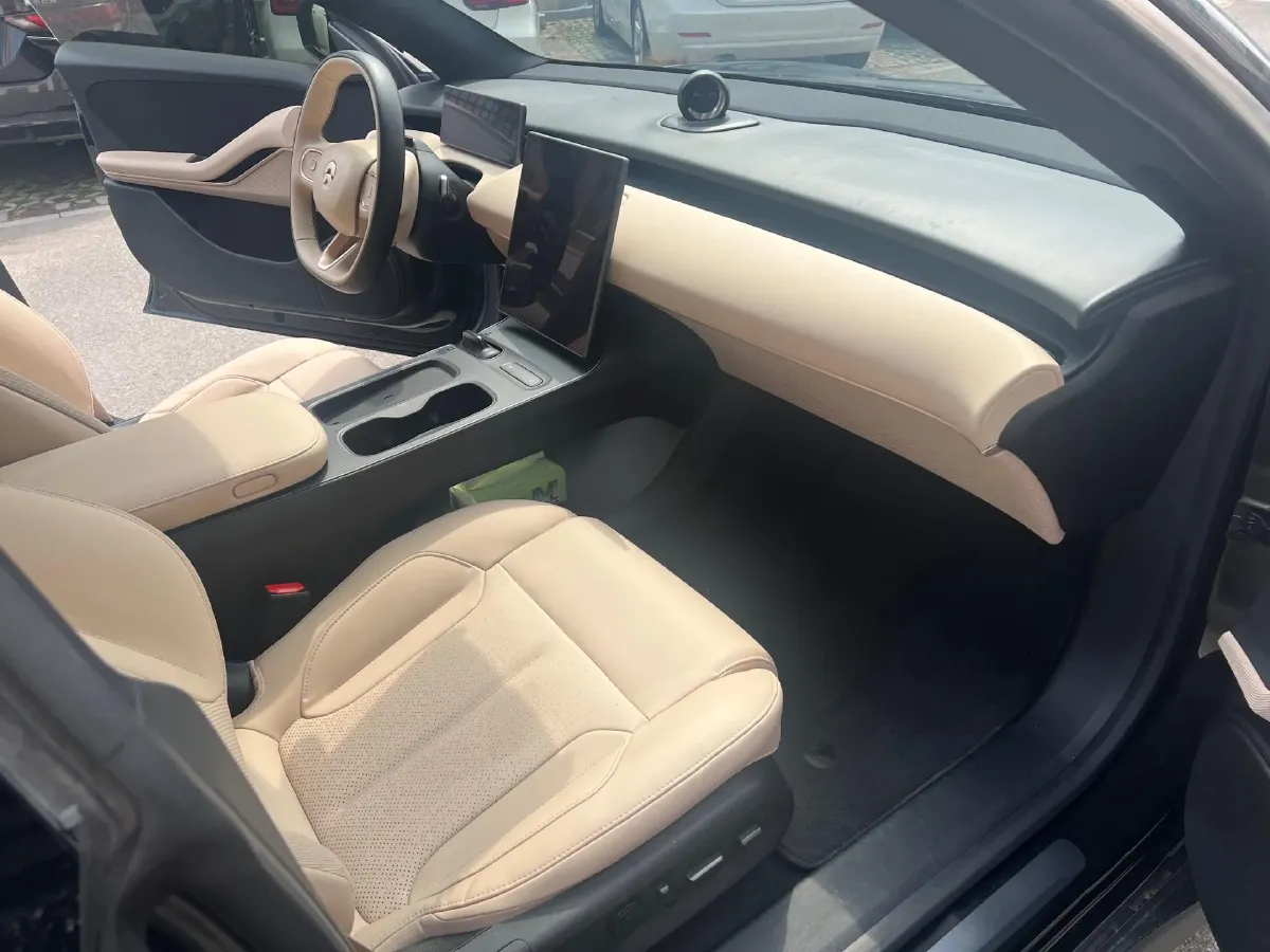 2024 NIO ET5T BEV 75KWH,autocango,china used car exporter,china ev exporter,chinese used car exporter,chinese used ev exporter