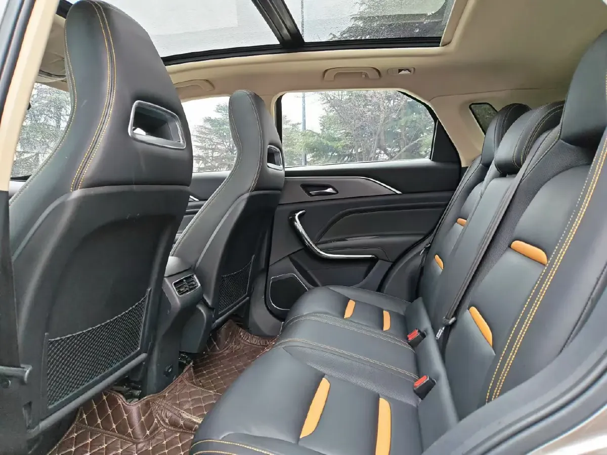 2019 Bestune T77 1.2T 143HP L4 7DCT,autocango,china used car exporter,china ev exporter,chinese used car exporter,chinese used ev exporter