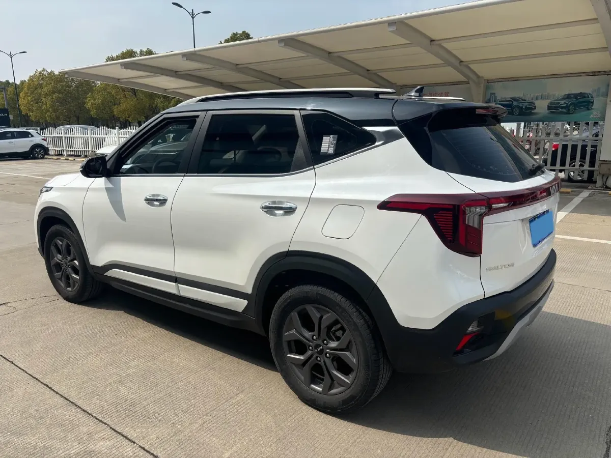 2023 Kia Seltos 1.5L 115HP L4 CVT,autocango,china used car exporter,china ev exporter,chinese used car exporter,chinese used ev exporter