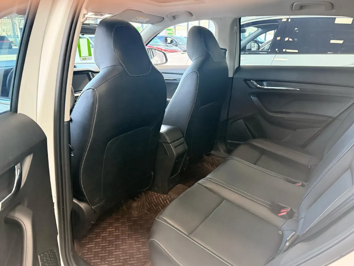 2023 Skoda Kamiq 1.5L 112HP L4 6AT,autocango,china used car exporter,china ev exporter,chinese used car exporter,chinese used ev exporter