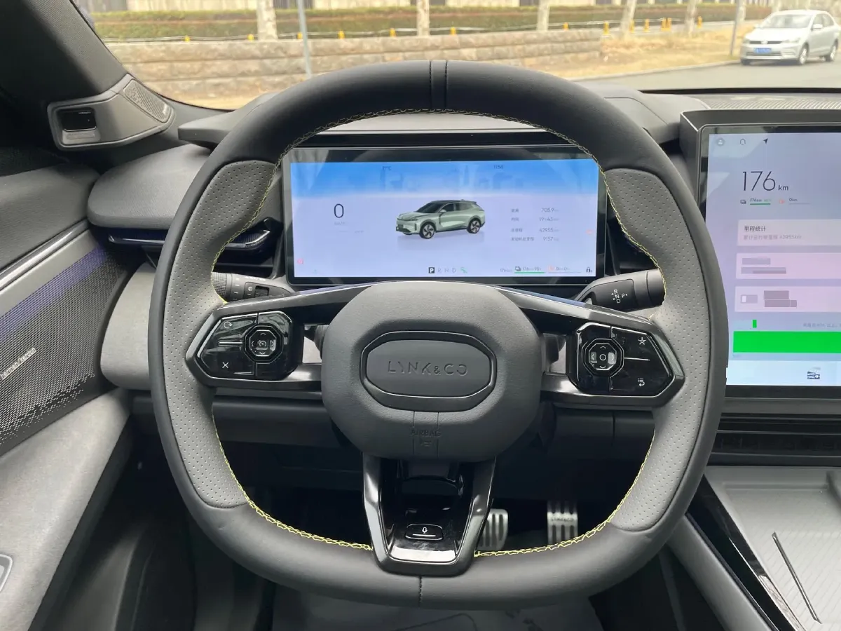 2023 LYNK&CO 08 EM-P 1.5T 163HP L4 3DHT PHEV 39.6KWH,autocango,china used car exporter,china ev exporter,chinese used car exporter,chinese used ev exporter