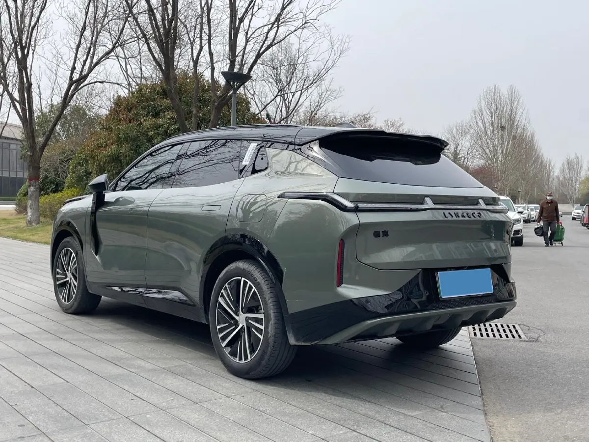 2023 LYNK&CO 08 EM-P 1.5T 163HP L4 3DHT PHEV 39.6KWH,autocango,china used car exporter,china ev exporter,chinese used car exporter,chinese used ev exporter