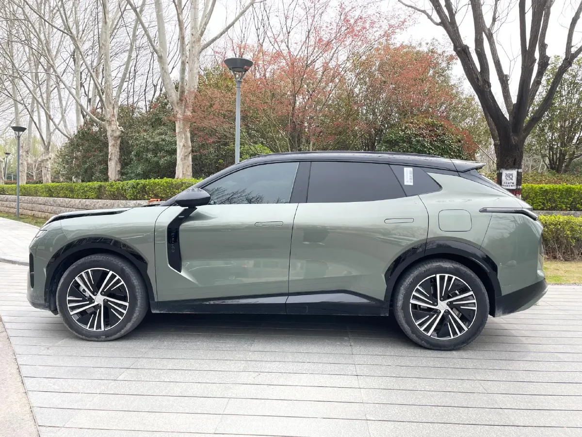 2023 LYNK&CO 08 EM-P 1.5T 163HP L4 3DHT PHEV 39.6KWH,autocango,china used car exporter,china ev exporter,chinese used car exporter,chinese used ev exporter