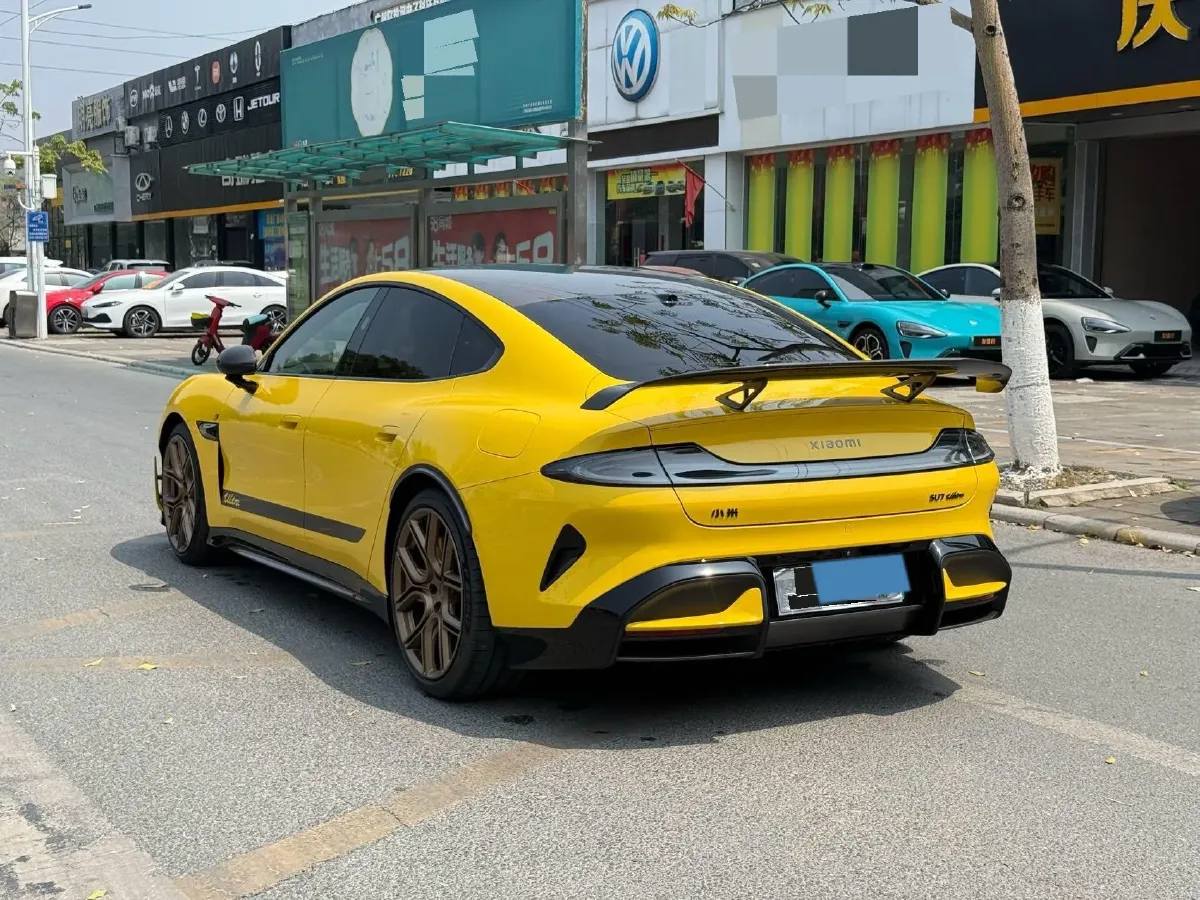 2025 MI SU7 Ultra BEV 93.7KWH,autocango,china used car exporter,china ev exporter,chinese used car exporter,chinese used ev exporter