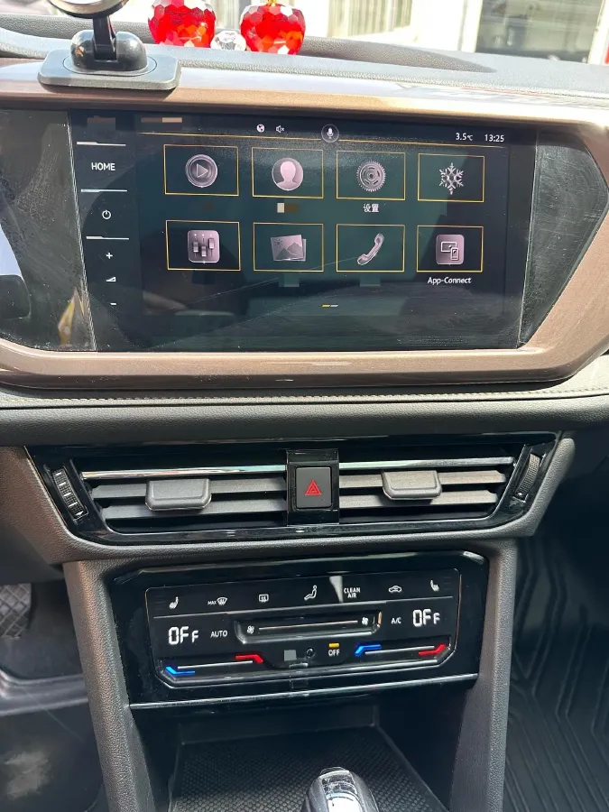 2020 Volkswagen Tharu 2.0T 186HP L4 7DCT,autocango,china used car exporter,china ev exporter,chinese used car exporter,chinese used ev exporter