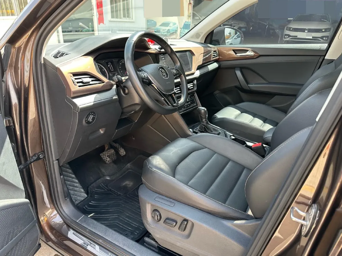 2020 Volkswagen Tharu 2.0T 186HP L4 7DCT,autocango,china used car exporter,china ev exporter,chinese used car exporter,chinese used ev exporter