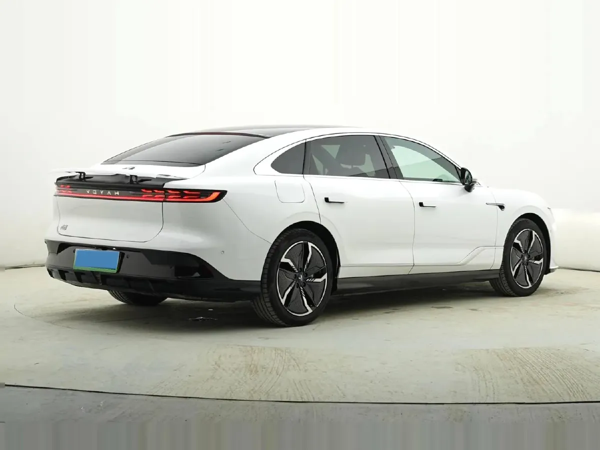 2023 Voyah ZhuiGuang BEV 82.11KWH,autocango,china used car exporter,china ev exporter,chinese used car exporter,chinese used ev exporter